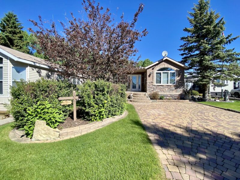 Property for Rent Gleniffer Lake Properties Cabins for Rent in Alberta