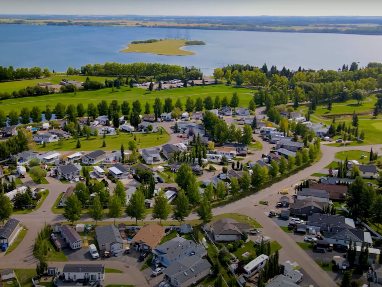 Why Choose Gleniffer Lake