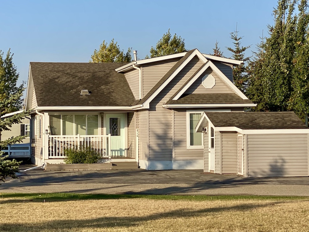 Property for Rent Gleniffer Lake Properties Cabins for Rent in Alberta